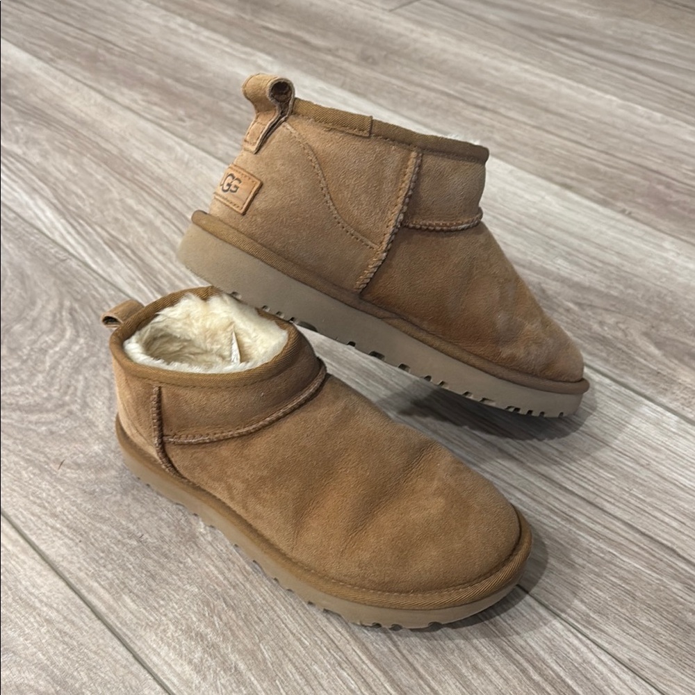UGG Classic Ultra Mini - chestnut